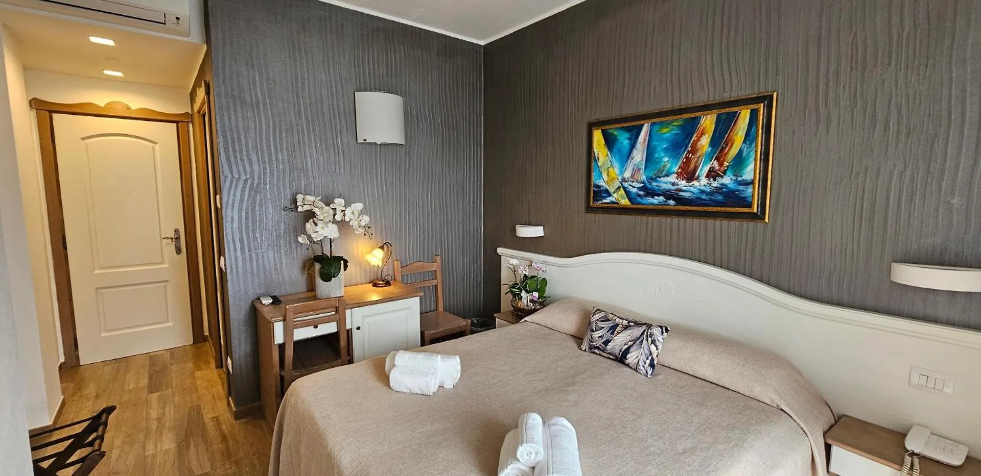 Hotel Meridiana Bellano 3*,