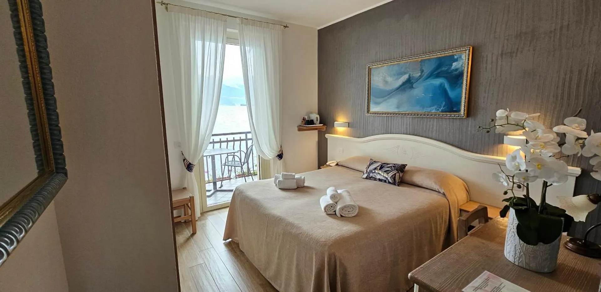 Hotel Meridiana Bellano 3*,  Italy